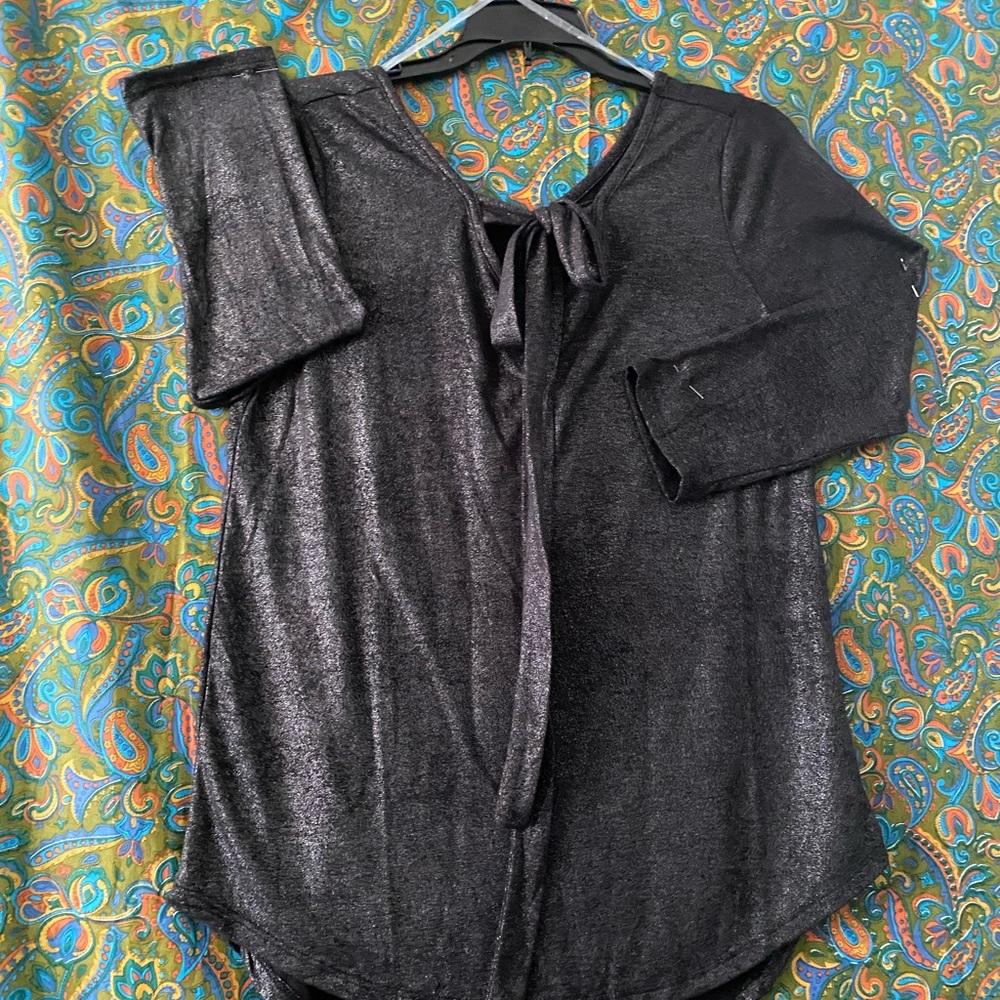 Beautiful women top